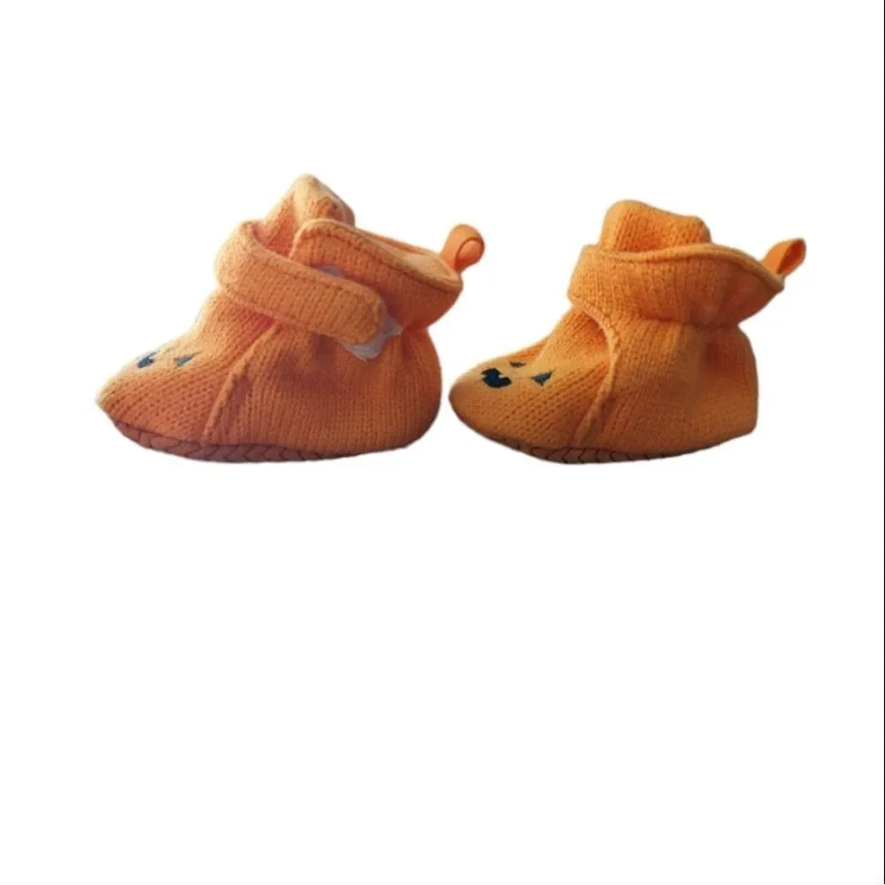Cat & Jack Infant Pumpkin Halloween Booties Size 0-3 Months
